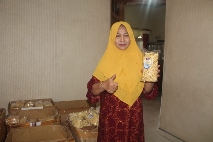 Special Snack yang Diproduksi Pelaku UMKM Kukar Rambah Pasar di Pulau Jawa