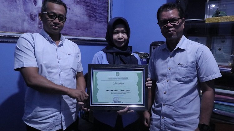 Koperasi Konsumen Tirta Mahakam PDAM Terima Predikat Sehat dari Diskop-UKM Kukar