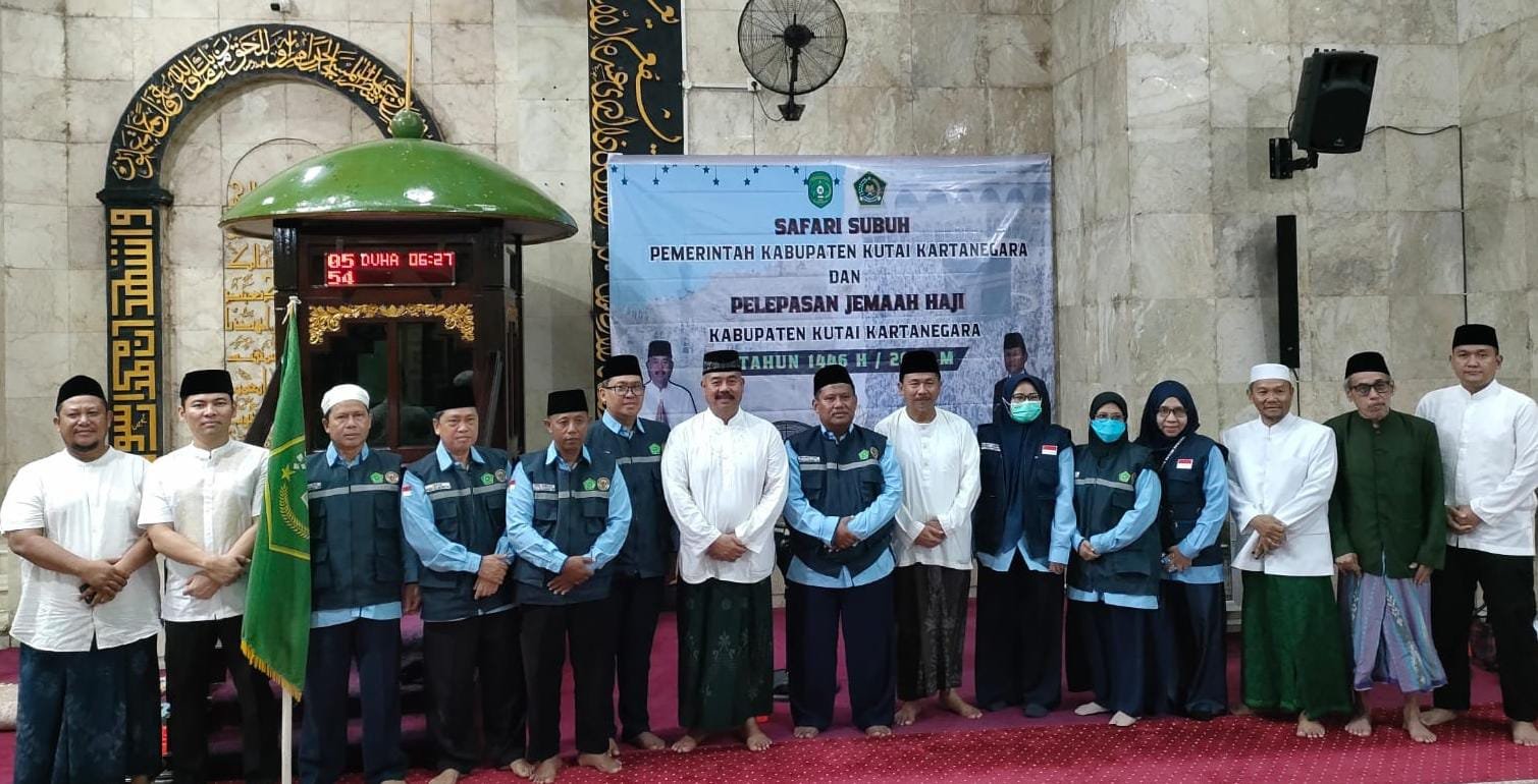 Bupati Kukar Lepas Jemaah Haji, Tekankan Pentingnya Sinergi Layanan Haji