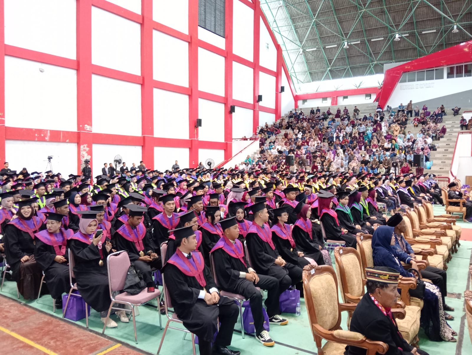 Pemkab Kukar Ajak Alumni Unikarta Bangun Daerah