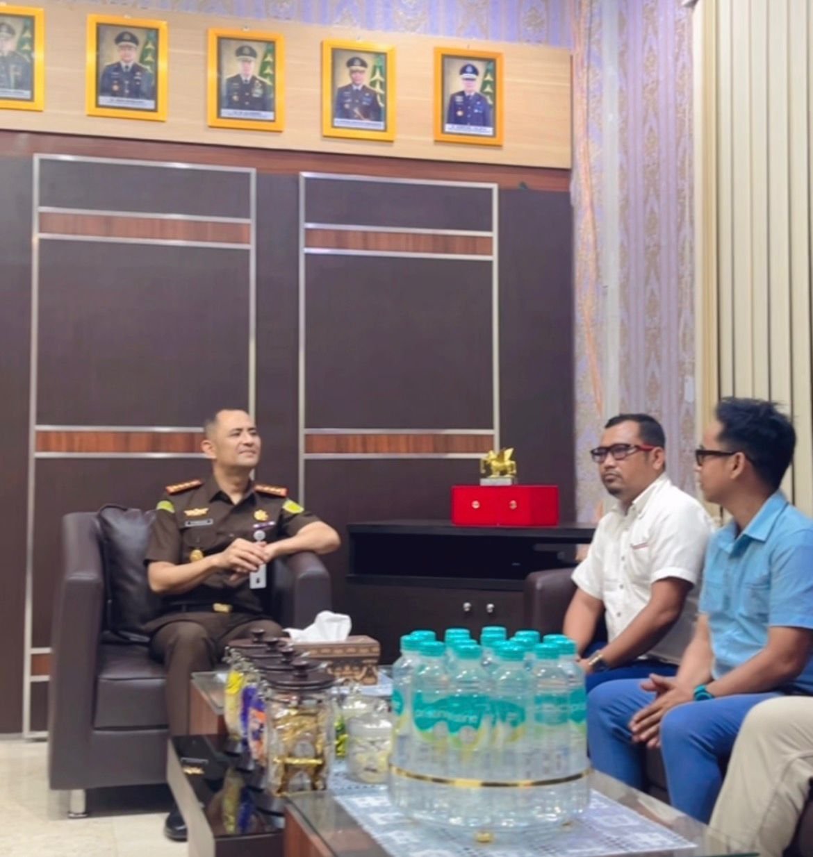 Perkuat Sinergiritas, ABPEDNAS Kukar Bersilaturahmi ke Kejaksaan Negeri